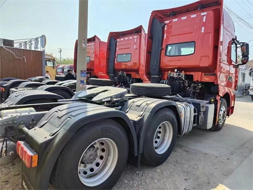 二手豪沃TH7牽引車(chē)